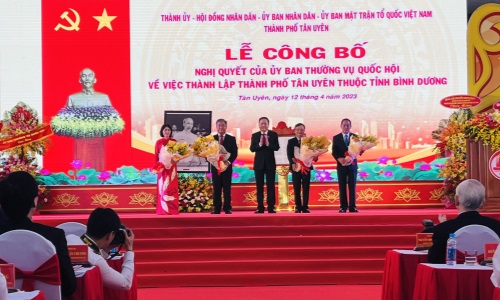 Công bố Nghị quyết thành lập TP. Tân Uyên (Bình Dương)